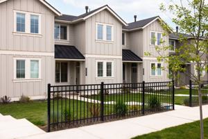 featured image of 20869 Se Denver Dr