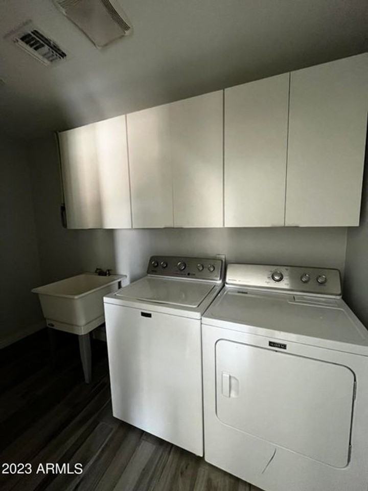 1524 W 5th Pl - Photo 6 of 20