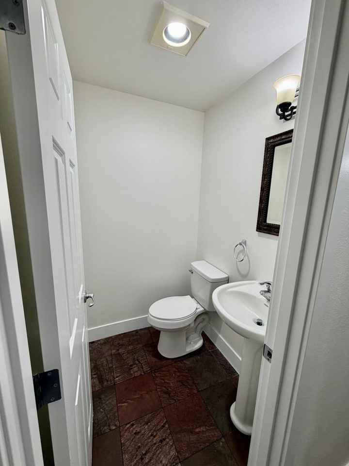 134A 25th Ave E - Photo 6 of 22