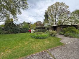 featured image of 8612 Ne 5th St