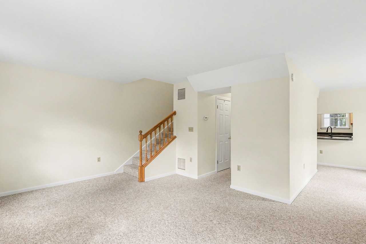 2301 N 2nd St - Photo 6 of 22