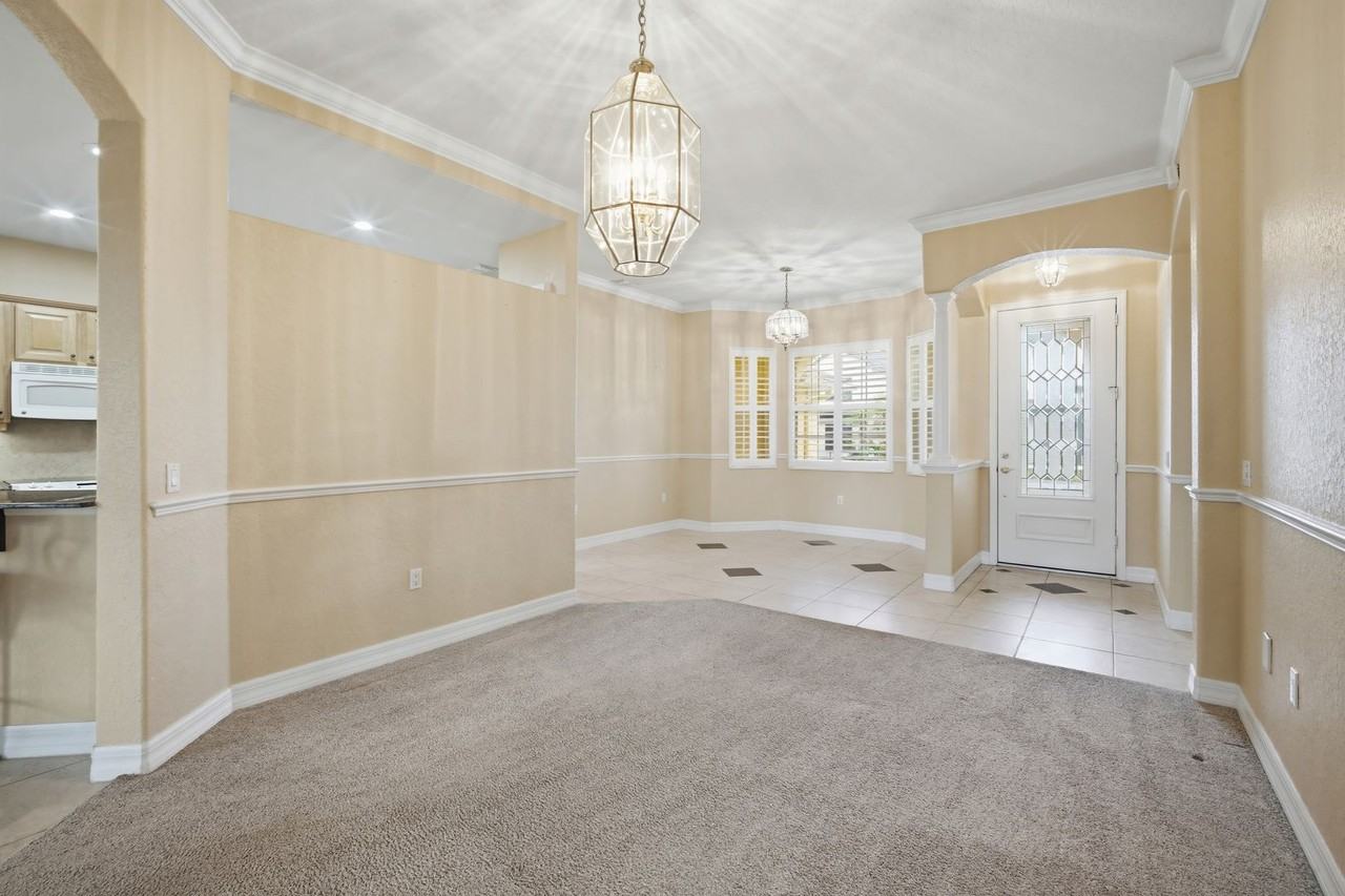 718 Bunker View Dr - Photo 6 of 27