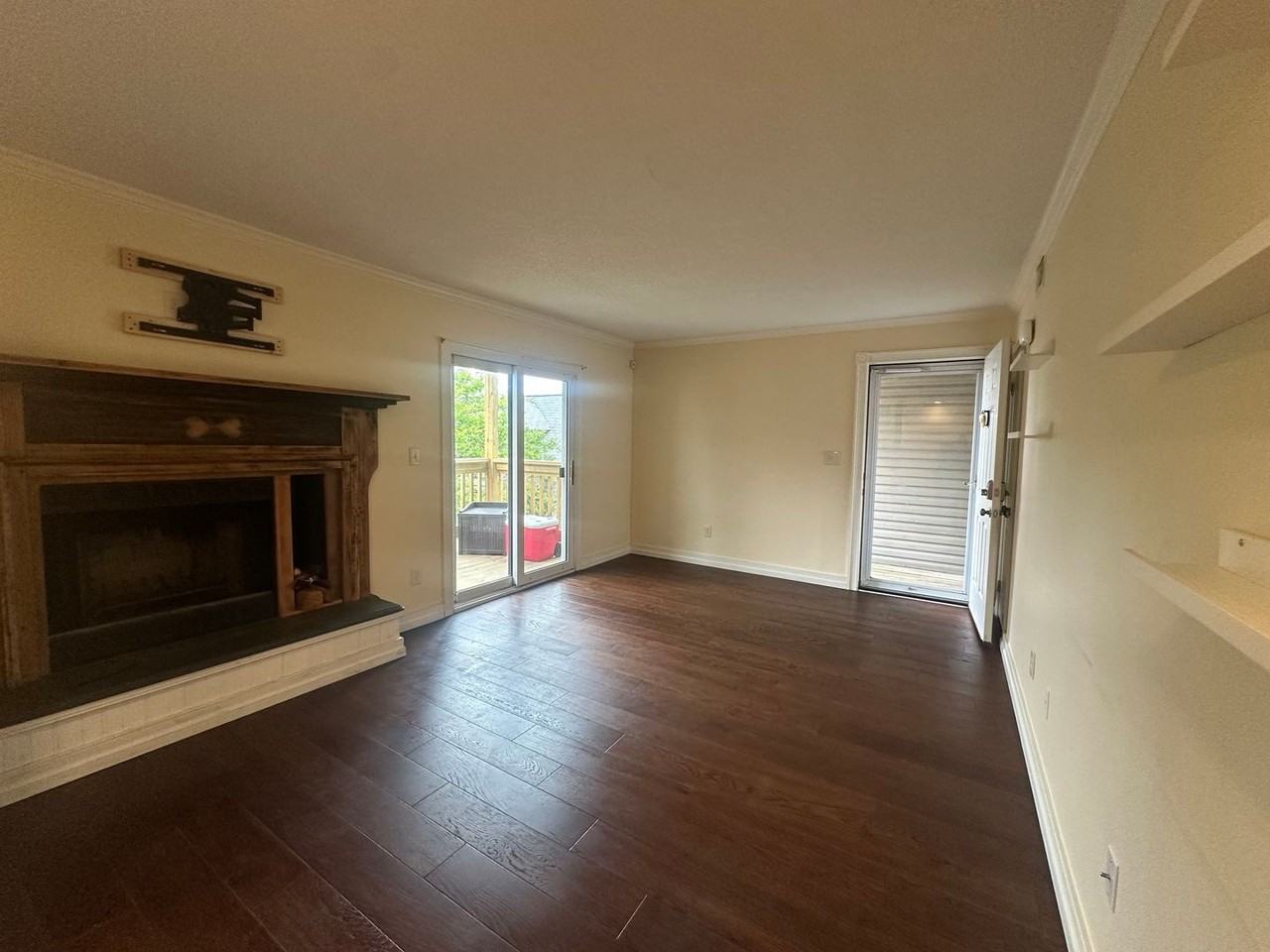 260 Portview Ave ## B2 - Photo 7 of 27
