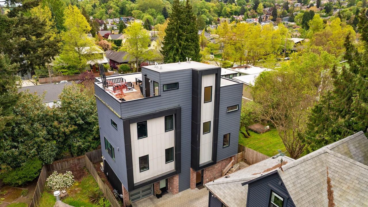 312 27th Ave E #A - Photo 2 of 23