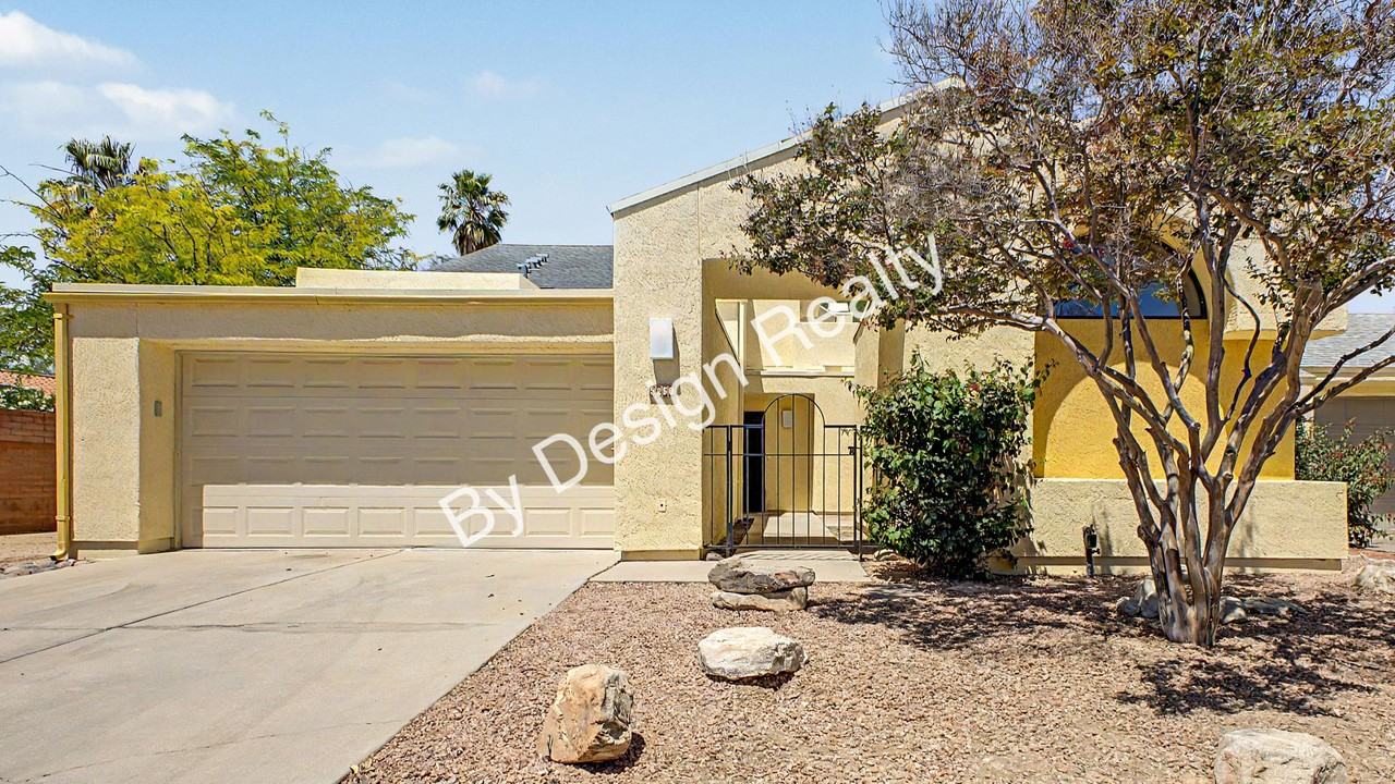 5250 E Woodspring Dr - Photo 2 of 46