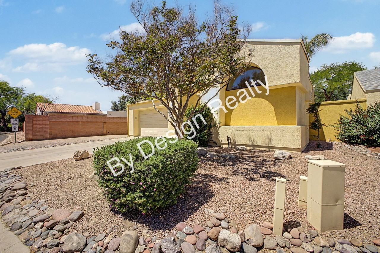 5250 E Woodspring Dr - Photo 3 of 46