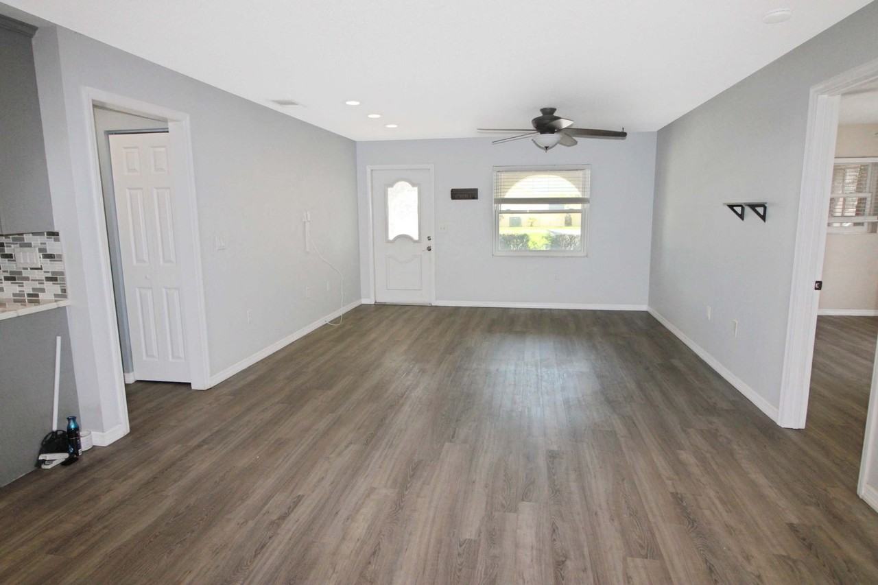 420 Mount Vernon Dr - Photo 2 of 15