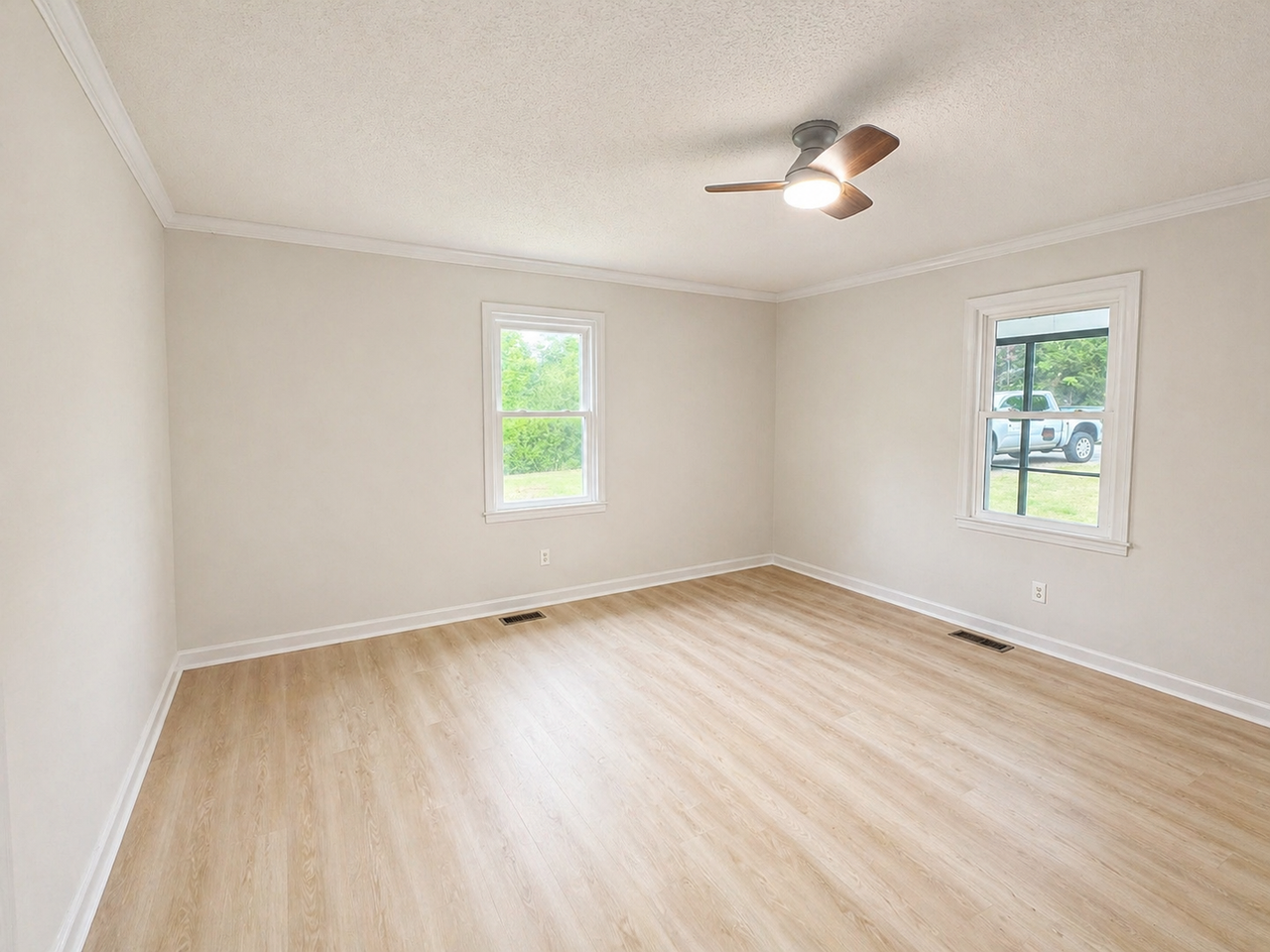 698 Mount Bethel Rd - Photo 3 of 9