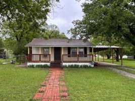 featured image of 3613 Durham Ave