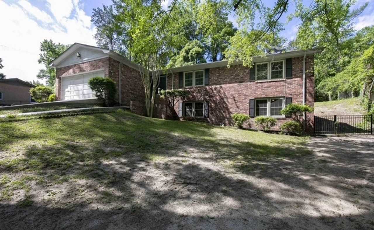 1110 Slann Dr - Photo 3 of 27