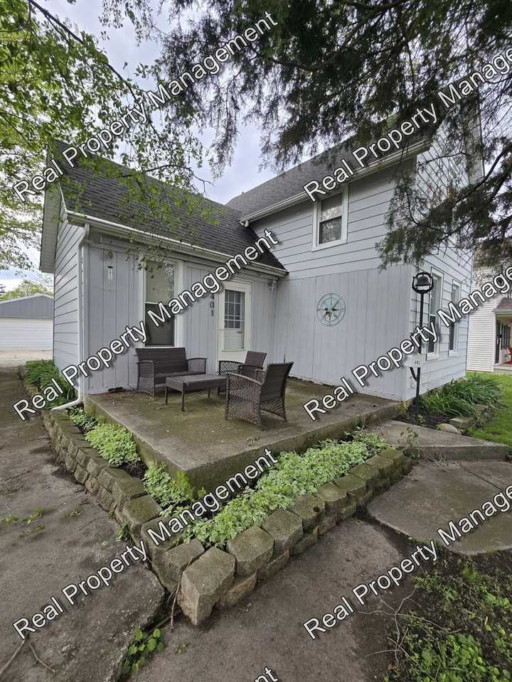 401 N Grant St - Photo 2 of 12