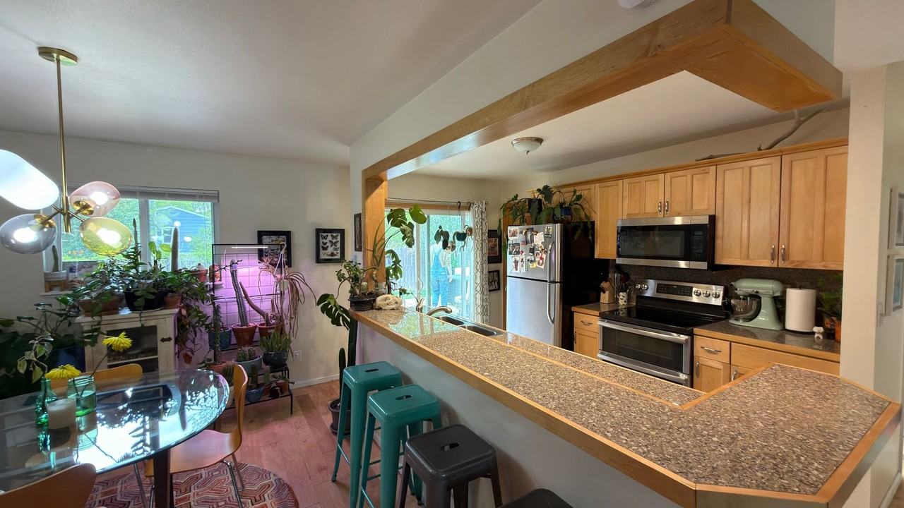 2924 Middlesborough Ct - Photo 5 of 22