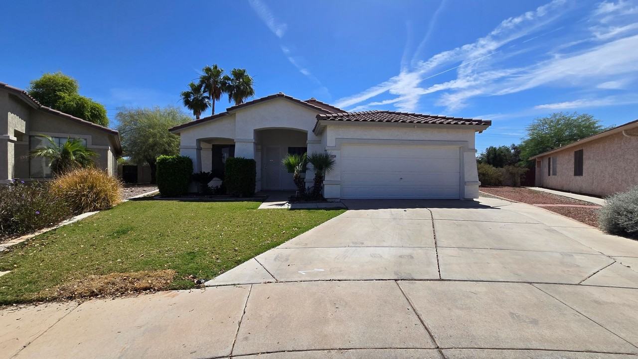 10726 W Citrus Grv - Photo 2 of 28