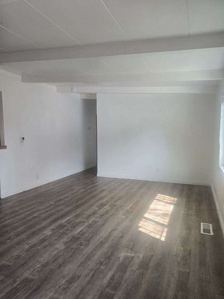 4306 Fargo St - Photo 2 of 17