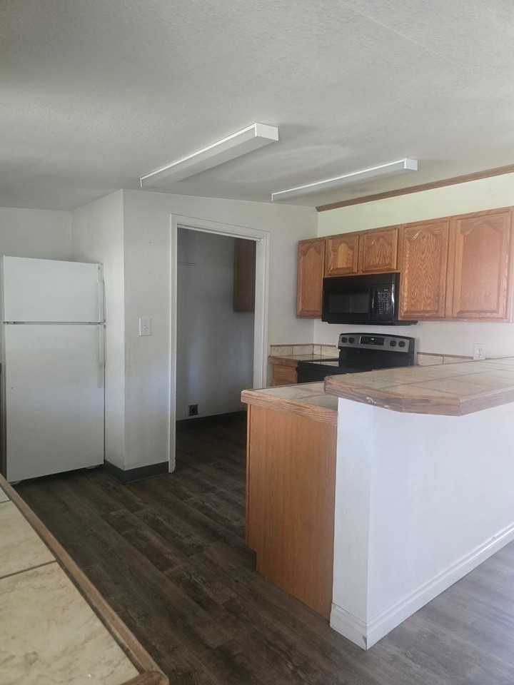 4306 Fargo St - Photo 6 of 17