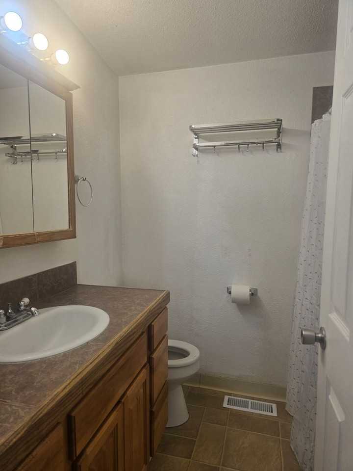 4306 Fargo St - Photo 7 of 17