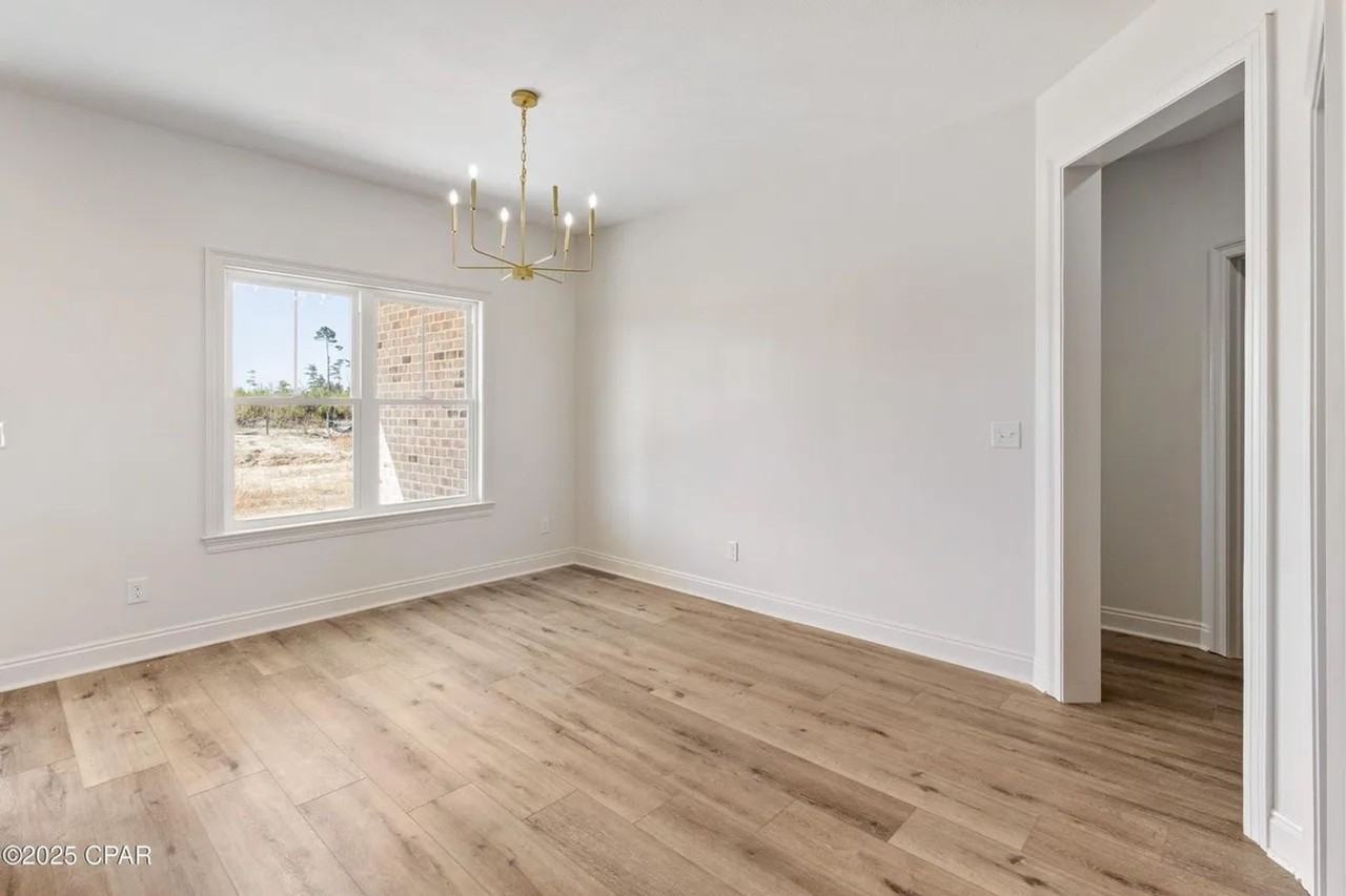 3864 Red Deer Cir - Photo 7 of 12