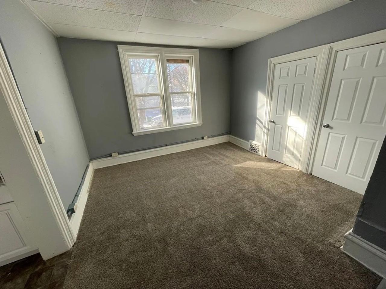 703 Jackson St - Photo 6 of 9