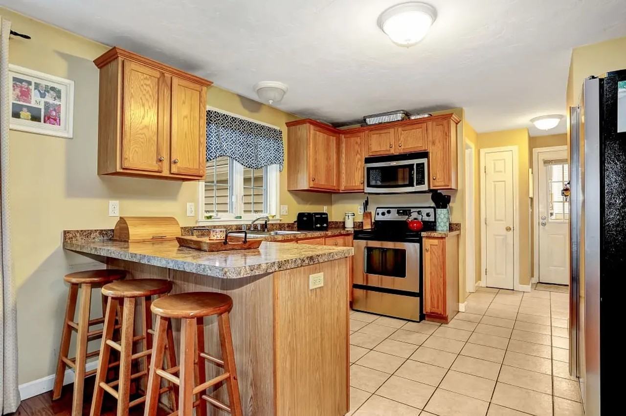 45 45 Scheffler Dr - Photo 2 of 30