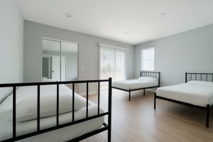 featured image of 1265 E Adams Blvd #1