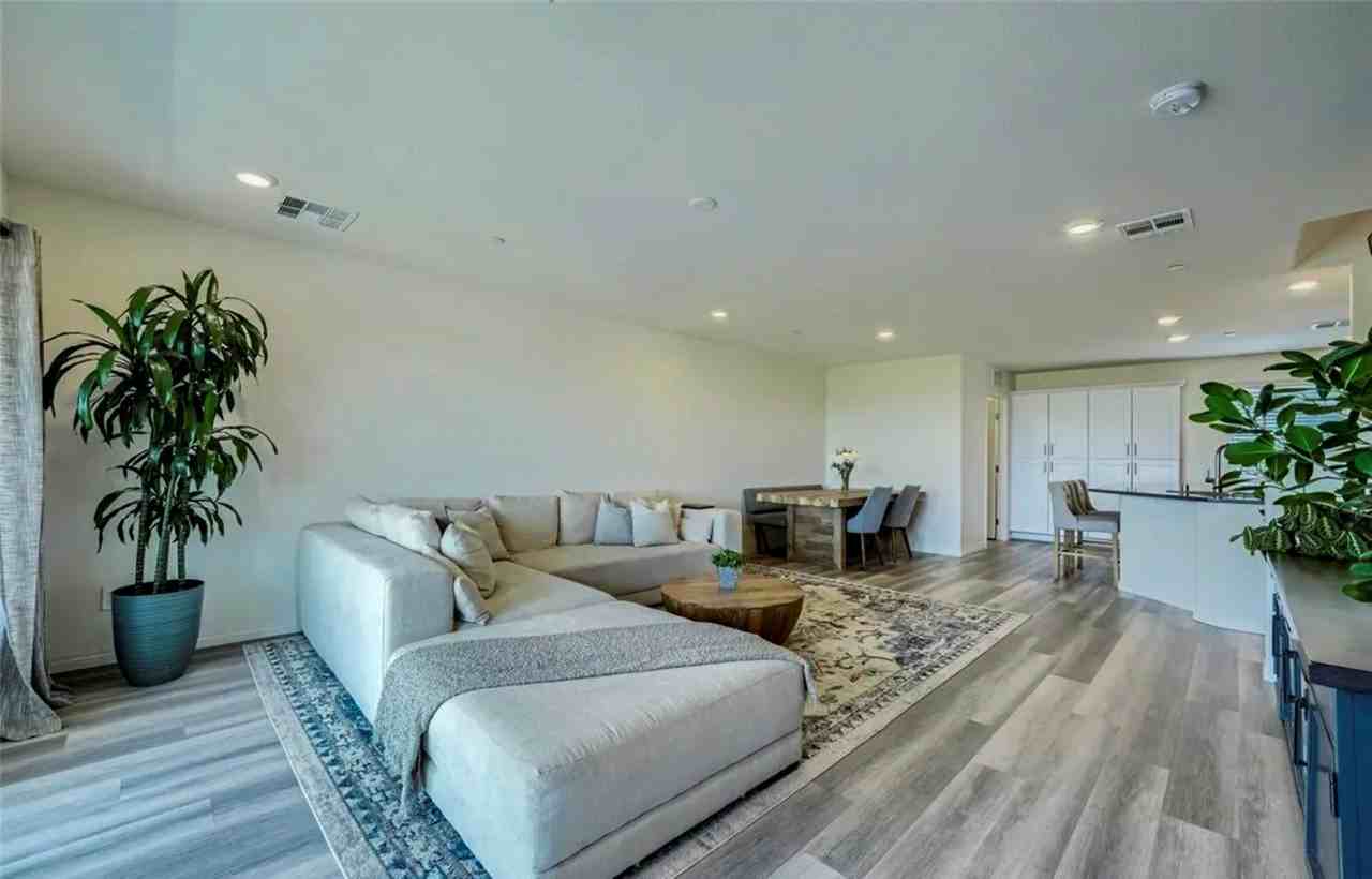 3744 Enchanted Sky St #3744 - Photo 5 of 23