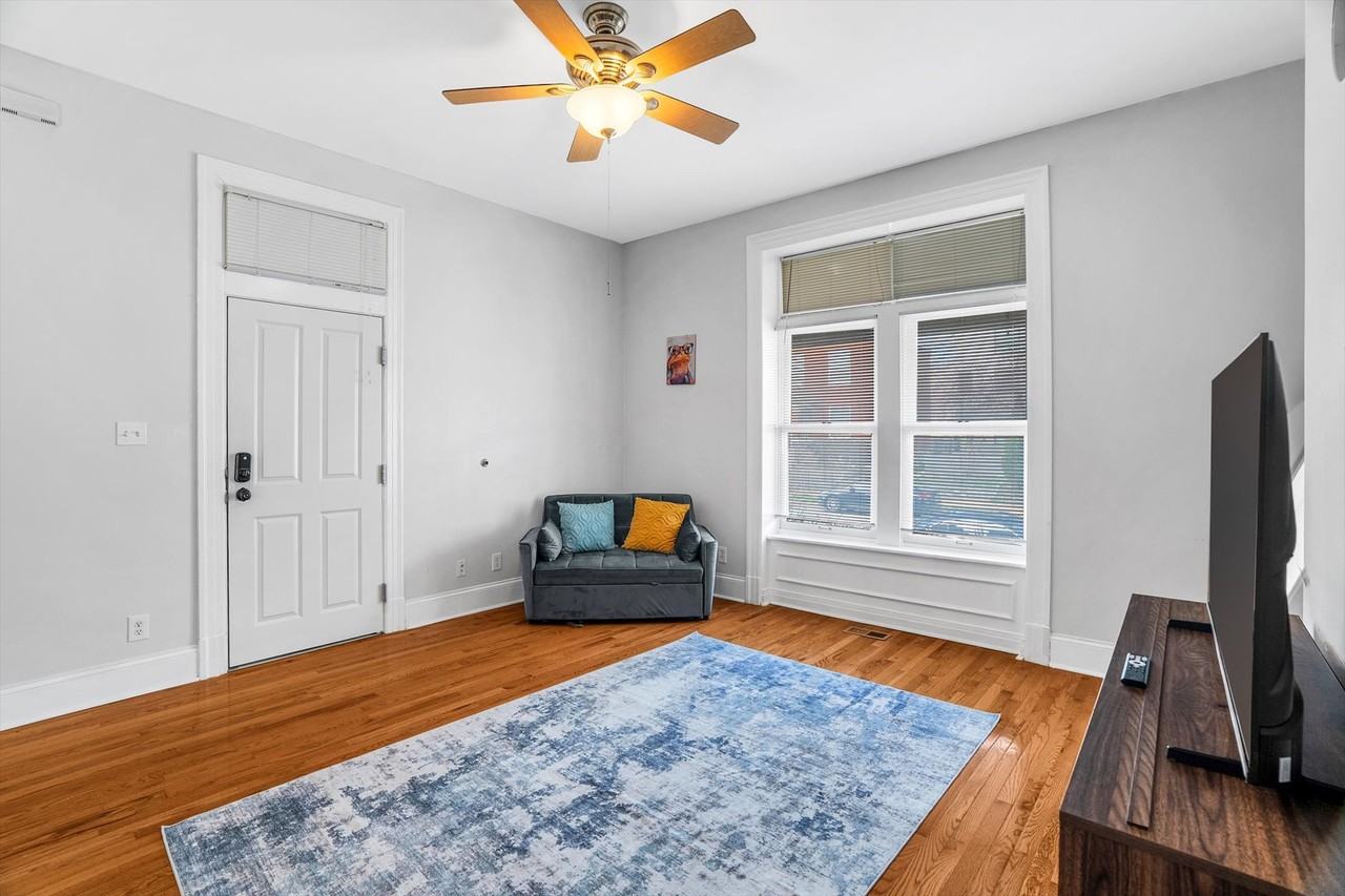 4344 Gibson Ave #1FA - Photo 3 of 28