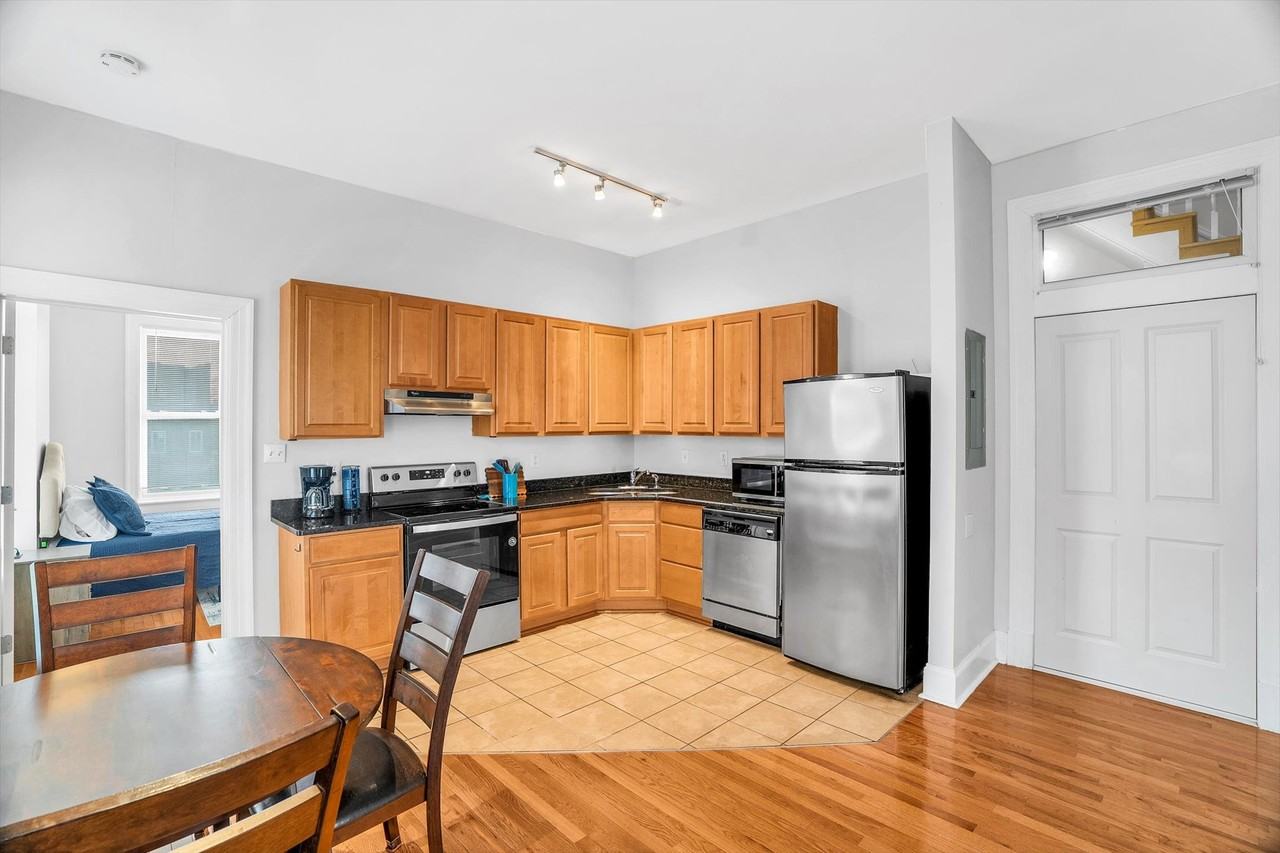 4344 Gibson Ave #1FA - Photo 6 of 28