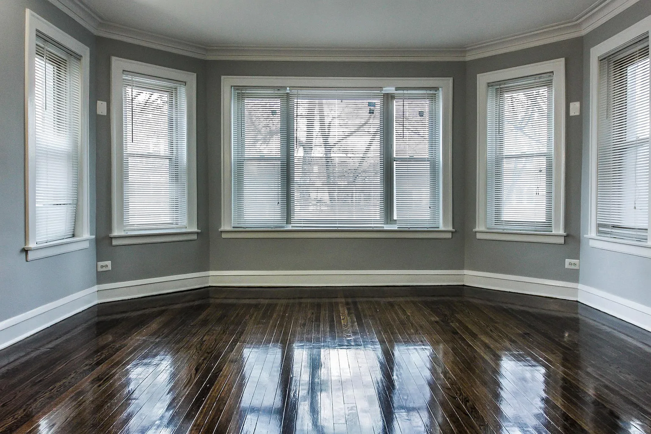 7806 S Bennett Ave #1 - Photo 2 of 20