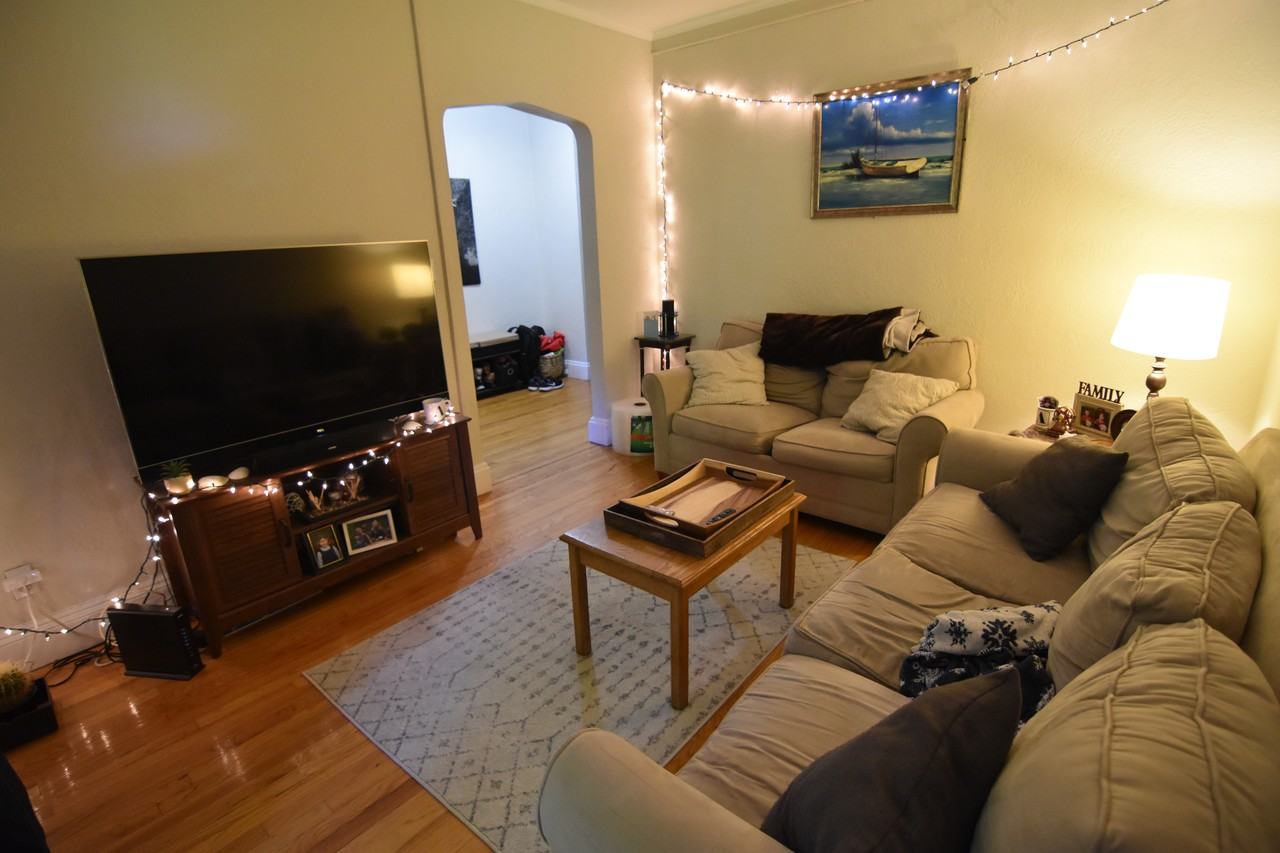 85 Strathmore Rd #22 - Photo 2 of 7