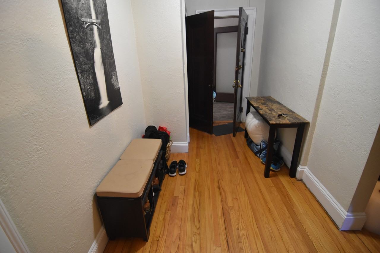 85 Strathmore Rd #22 - Photo 4 of 7