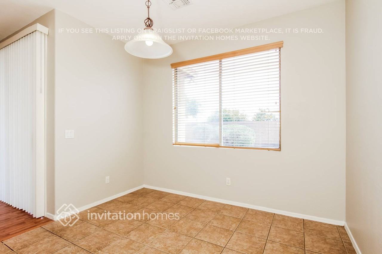3213 S 103rd Dr - Photo 6 of 16