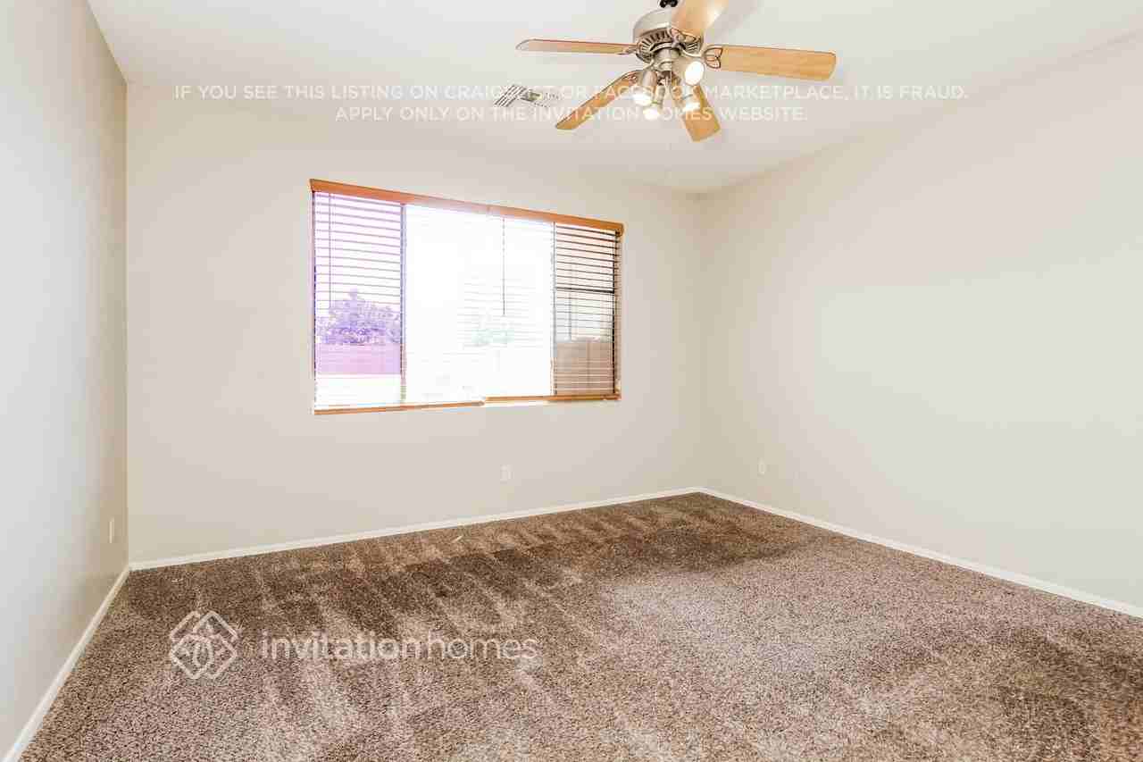 3213 S 103rd Dr - Photo 7 of 16