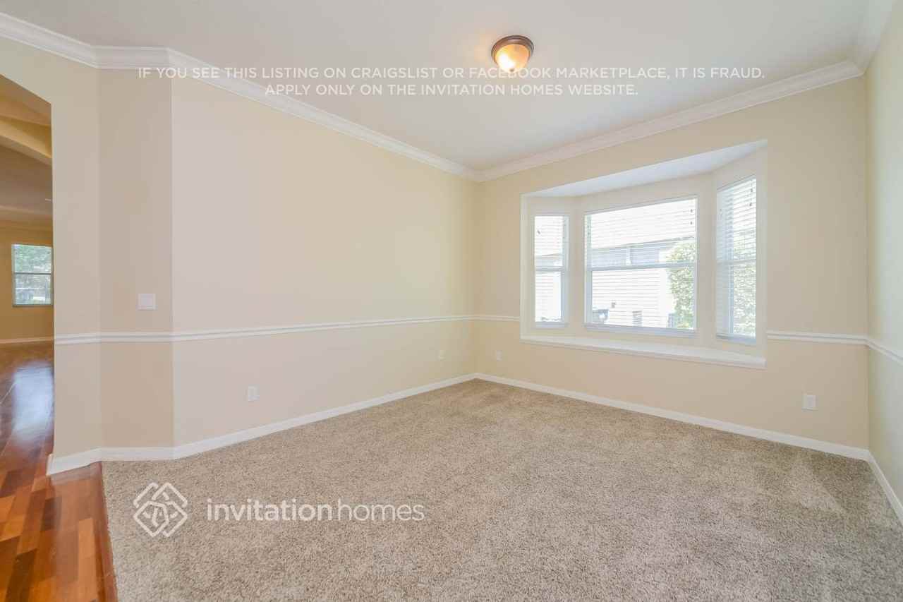 5008 Indian Deer Rd - Photo 3 of 17
