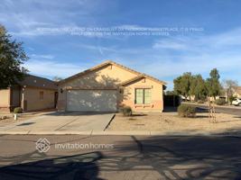 featured image of 1400 E Vernoa St
