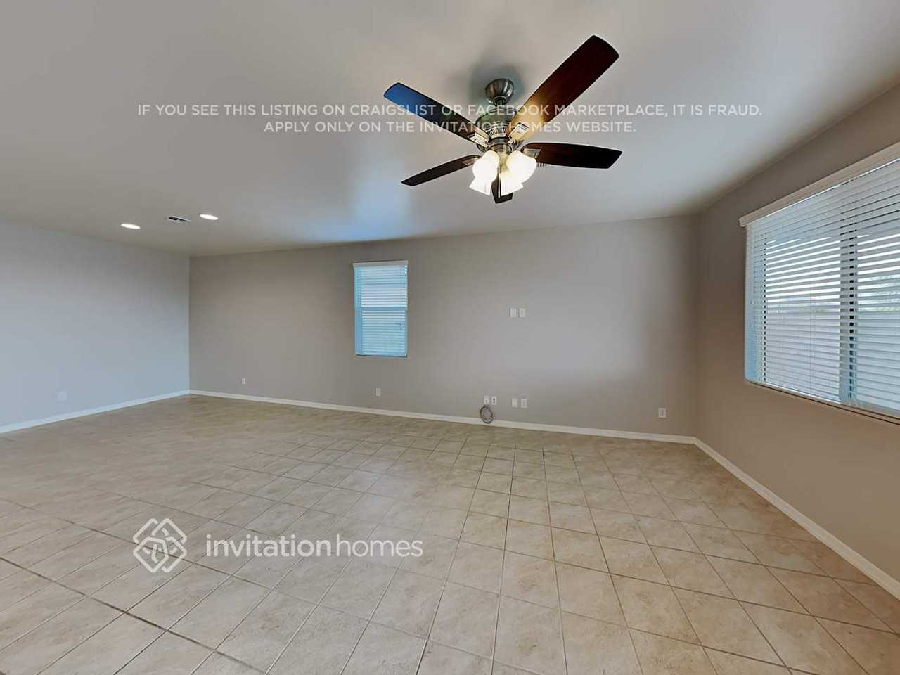 34023 N Casey Ln - Photo 4 of 18