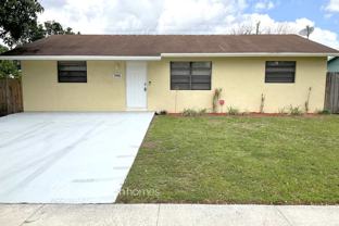 7441 Douglas St - Photo 1 of 1