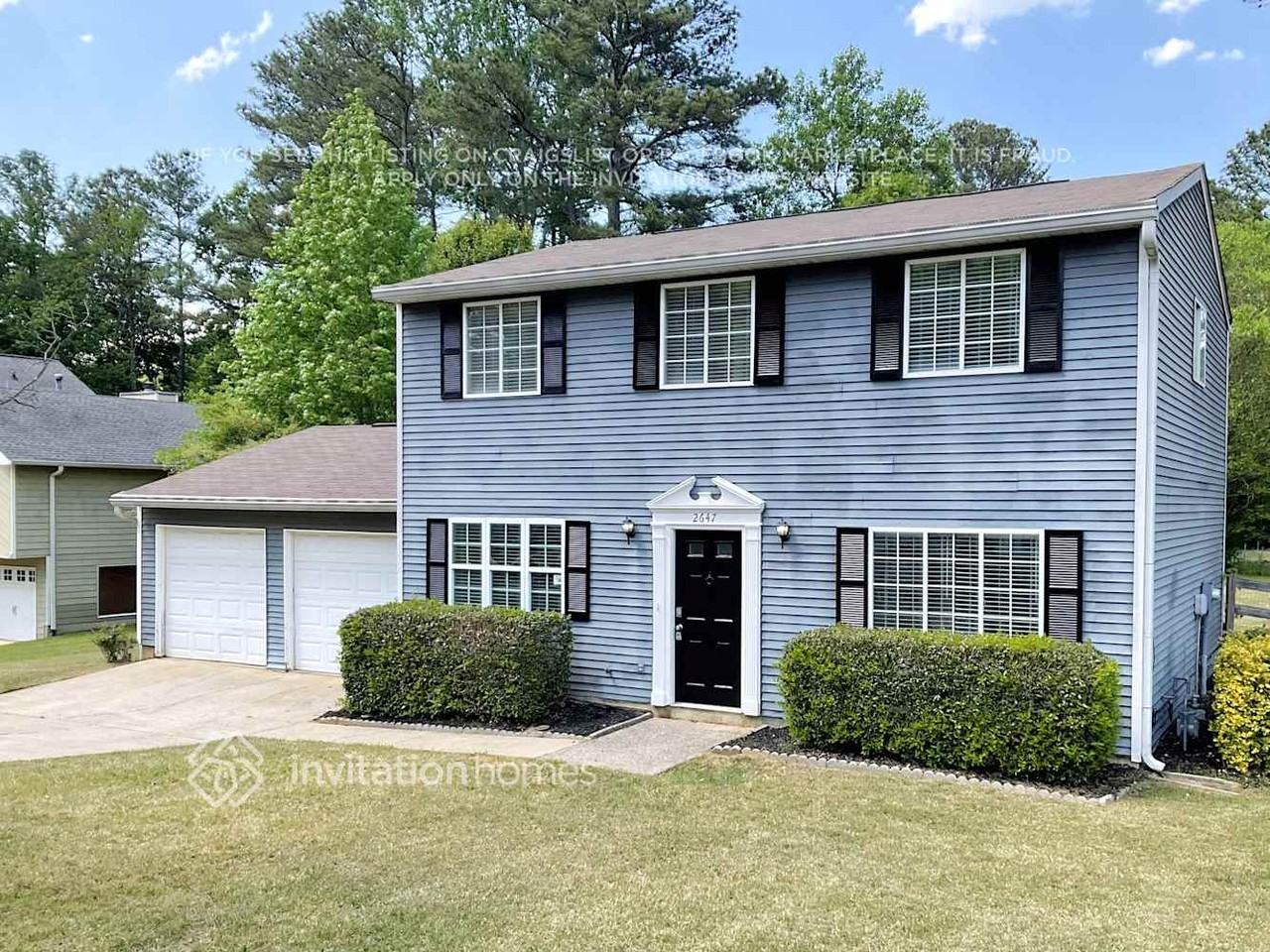 2647 Morgan Lake Dr Ne
