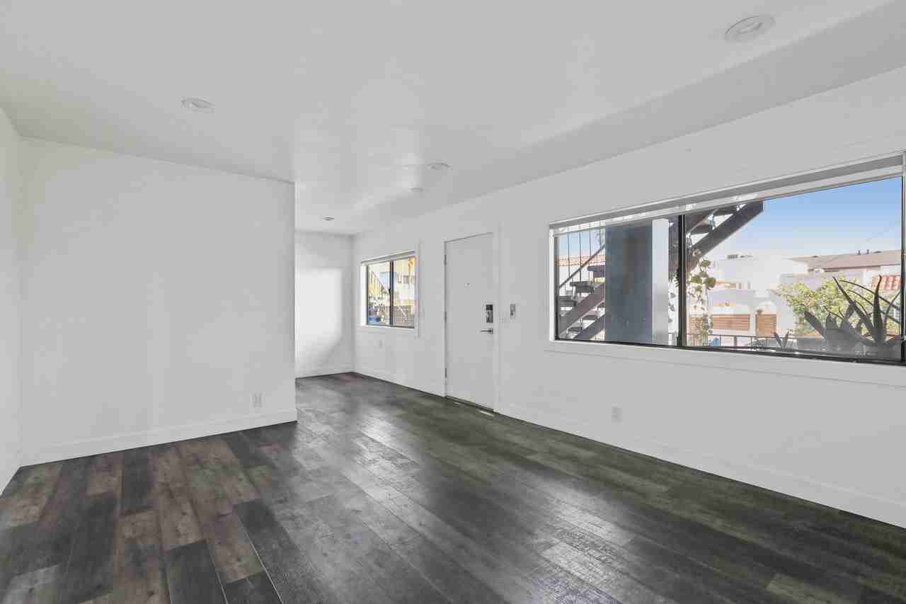 215 North Fickett Street #5 - Photo 6 of 23