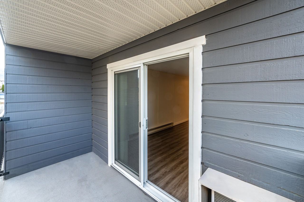 Crestview Apartments - Photo 7 of 9
