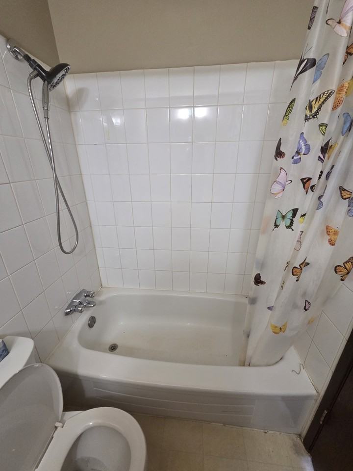 Leduc FourPlex - Photo 5 of 13