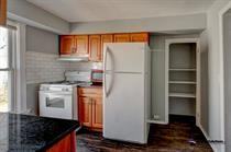 255 W Union St #B - Photo 7 of 18
