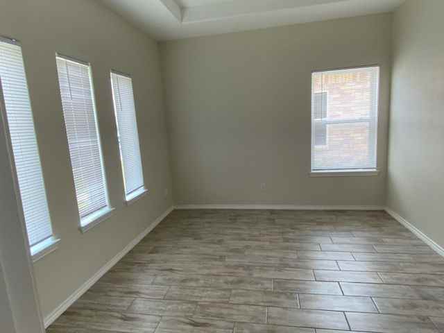 5205 North Hiawatha Drive5205-04 #5205-04 - Photo 4 of 8