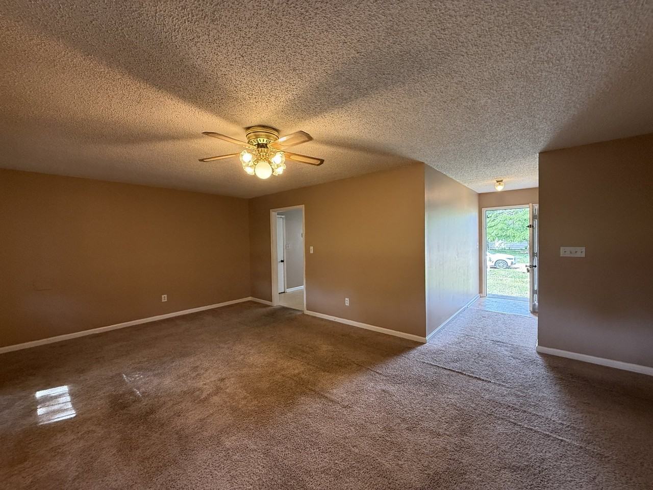 1908 Catchings Dr Nw #1 - Photo 6 of 17