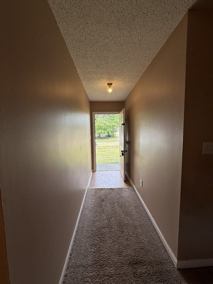 1908 Catchings Dr Nw #1 - Photo 7 of 17