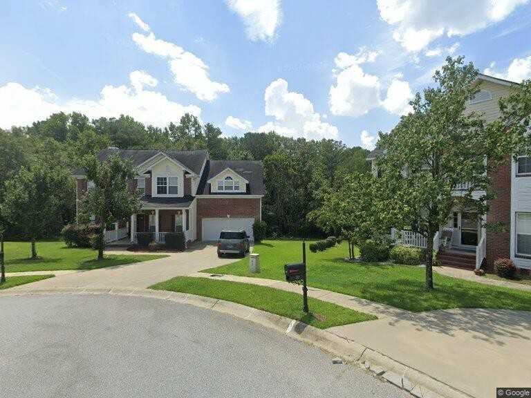 71 Ballymore Ct #1 - Photo 3 of 29