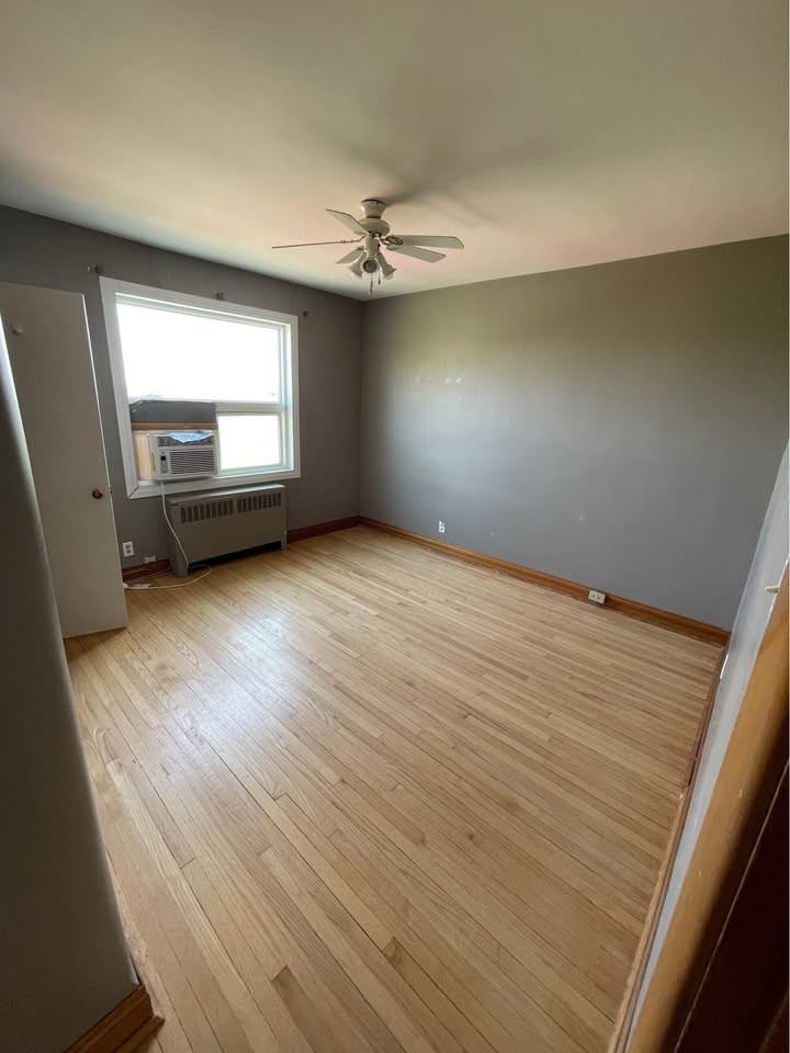 941 Dugas St - Photo 5 of 10