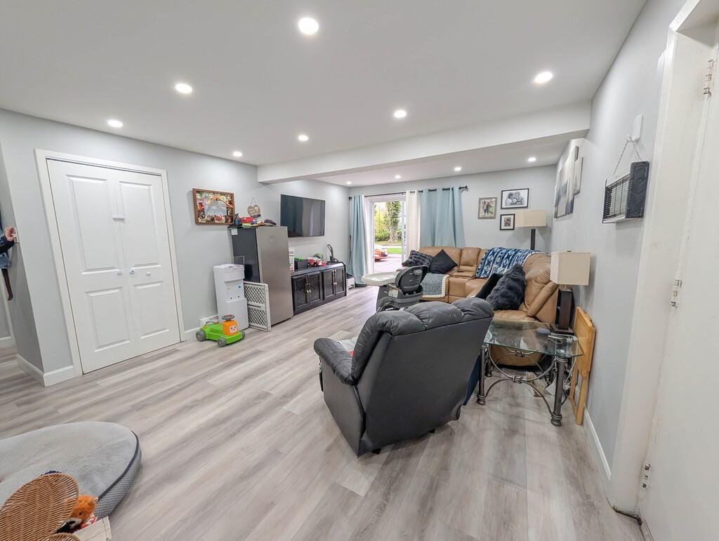 20 Mildred Avenue - 3 - Photo 3 of 14
