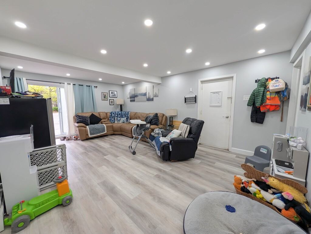 20 Mildred Avenue - 3 - Photo 4 of 14