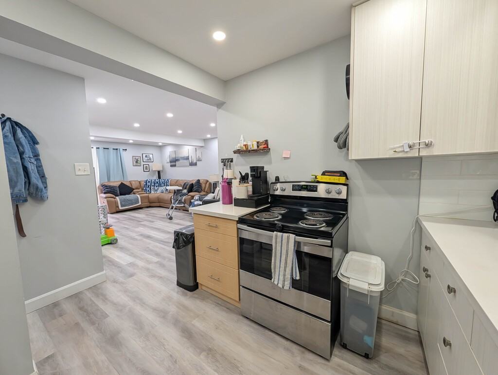 20 Mildred Avenue - 3 - Photo 7 of 14