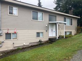 featured image of 5704 Dundas St